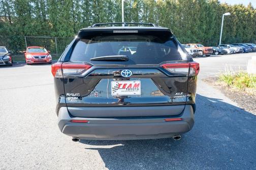 2023 Toyota RAV4 Hybrid XLE
