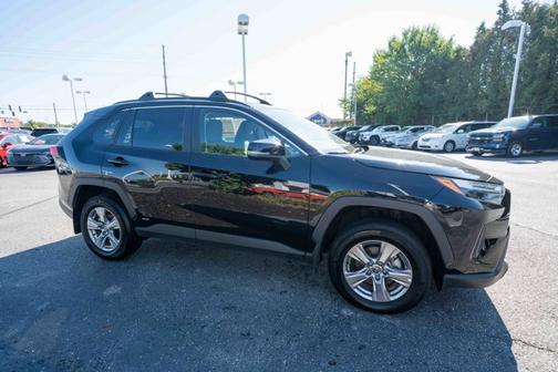 2023 Toyota RAV4 Hybrid XLE