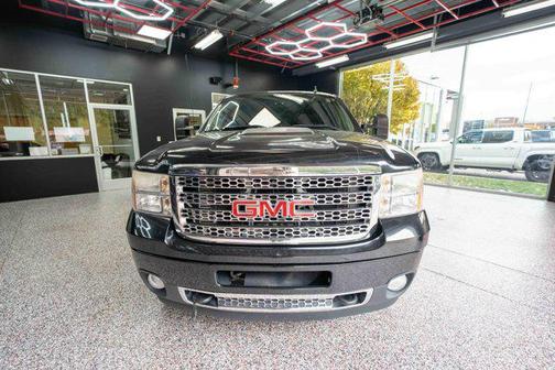 2011 GMC Sierra 2500 Denali