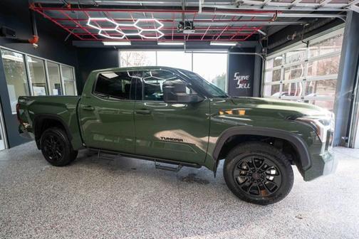 2023 Toyota Tundra SR5