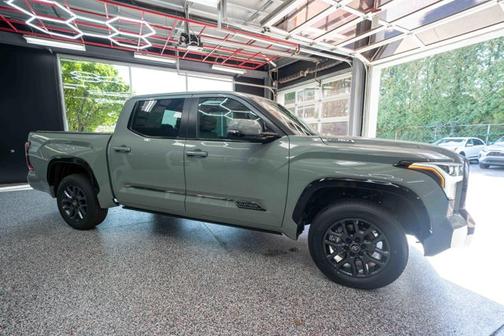 2026 Toyota Tundra Hybrid Platinum