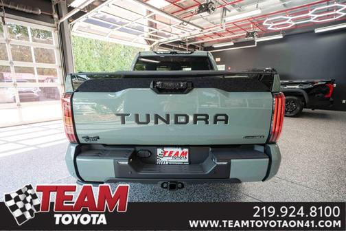 2026 Toyota Tundra Hybrid Platinum