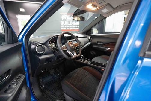 2024 Nissan Kicks SR