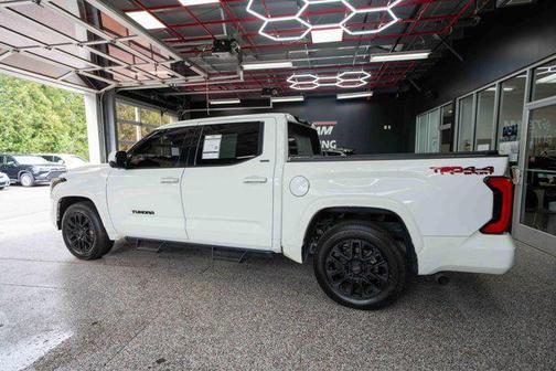 Ice Cap 2023 Toyota Tundra SR5