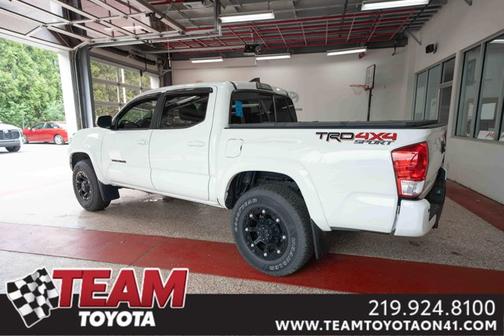 2016 Toyota Tacoma TRD Sport