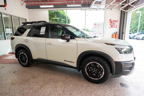 2023 Nissan Pathfinder Rock Creek 4WD