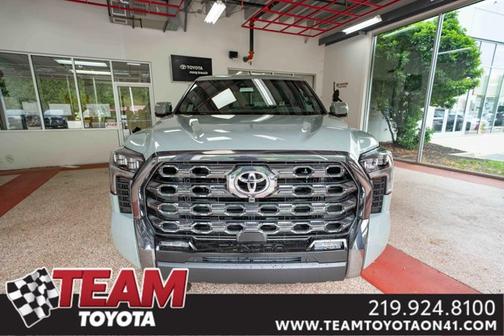 2025 Toyota Tundra Hybrid Platinum