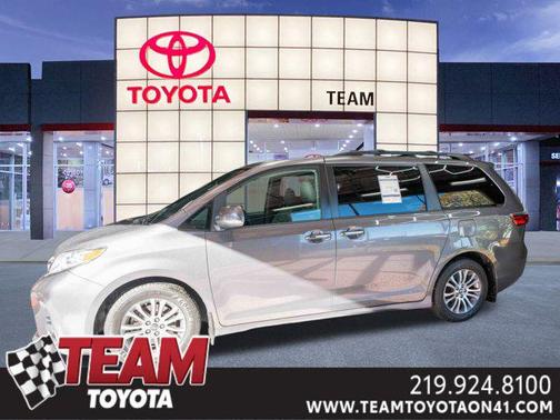 2018 Toyota Sienna XLE Premium