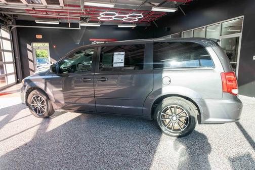 2017 Dodge Grand Caravan GT