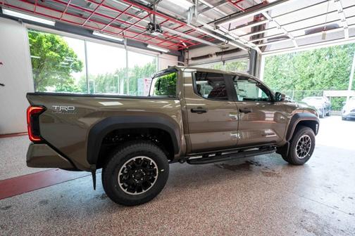 2025 Toyota Tacoma TRD Off Road
