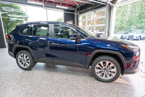 2025 Toyota RAV4 Limited