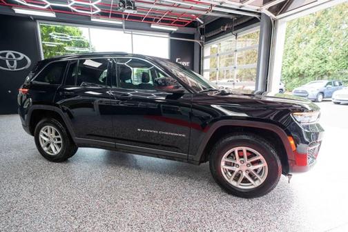 2023 Jeep Grand Cherokee Laredo