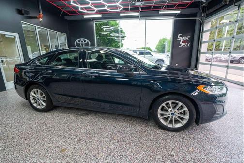 Alto Blue Metallic Tinted Clearcoat 2020 Ford Fusion SE
