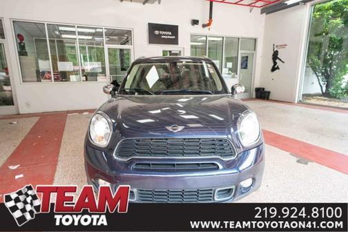 2012 MINI Cooper S Countryman Base
