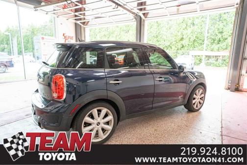 2012 MINI Cooper S Countryman Base