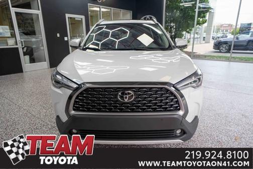 2024 Toyota Corolla Cross XLE