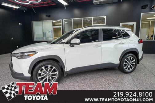 2024 Toyota Corolla Cross XLE
