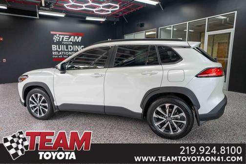 2024 Toyota Corolla Cross XLE