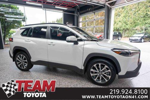 2024 Toyota Corolla Cross XLE