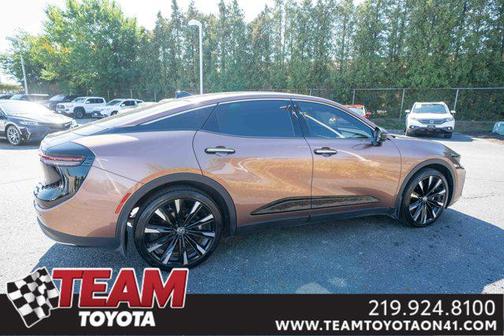 2024 Toyota Crown Platinum