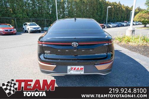 2024 Toyota Crown Platinum