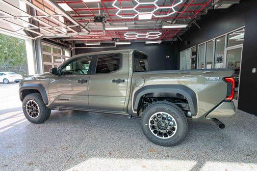 2026 Toyota Tacoma Hybrid TRD Off Road