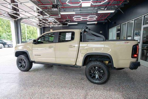 Sand Dune Metallic 2021 Chevrolet Colorado ZR2