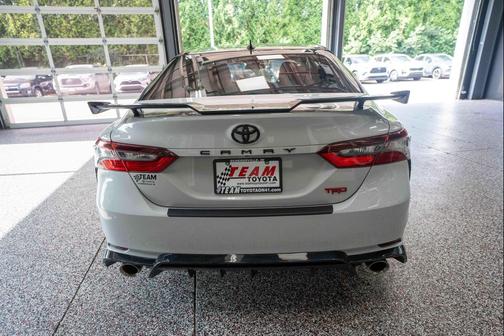 Ice Edge/Midnight Black Metallic 2021 Toyota Camry TRD