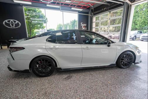 Ice Edge/Midnight Black Metallic 2021 Toyota Camry TRD