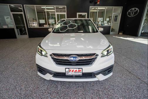 Crystal White Pearl 2022 Subaru Legacy Premium