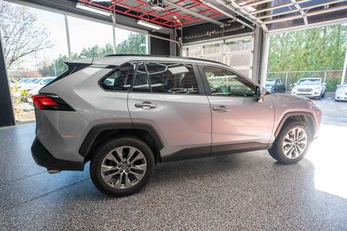 2023 Toyota RAV4 Limited