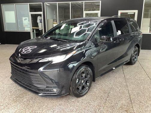 2026 Toyota Sienna Woodland Edition