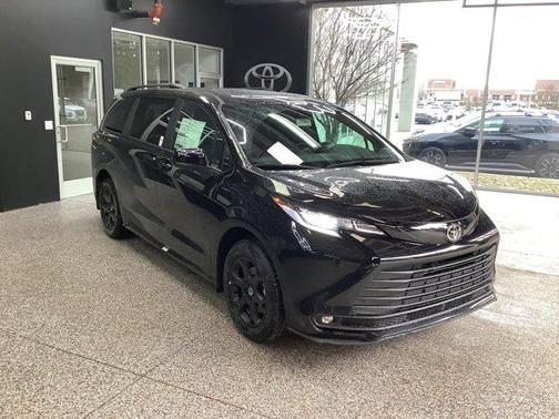 2026 Toyota Sienna Woodland Edition