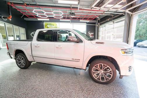 2025 RAM 1500 ST