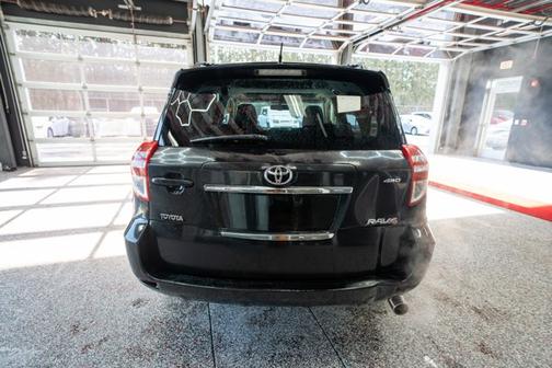 2009 Toyota RAV4 Sport