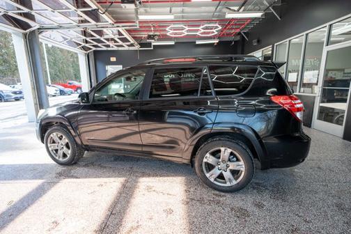 2009 Toyota RAV4 Sport