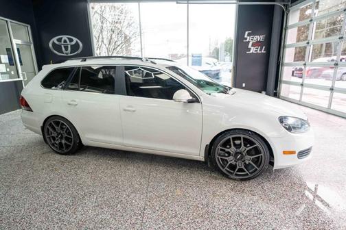 2013 Volkswagen Jetta SportWagen TDI