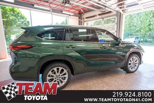2025 Toyota Highlander Limited
