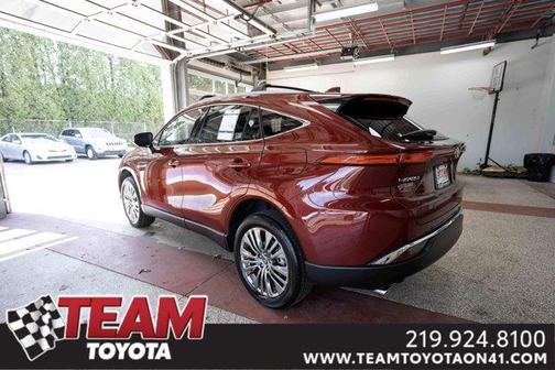 2024 Toyota Venza XLE