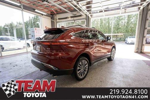 2024 Toyota Venza XLE