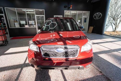 2016 Subaru Forester 2.5i