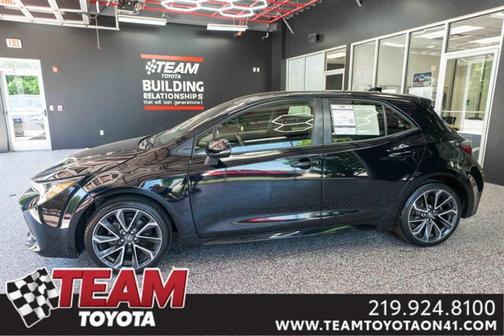 Midnight Black Metallic 2021 Toyota Corolla SE