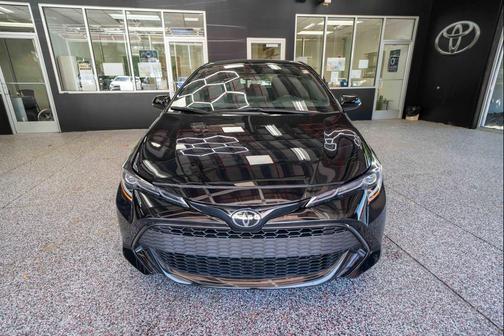 Midnight Black Metallic 2021 Toyota Corolla SE