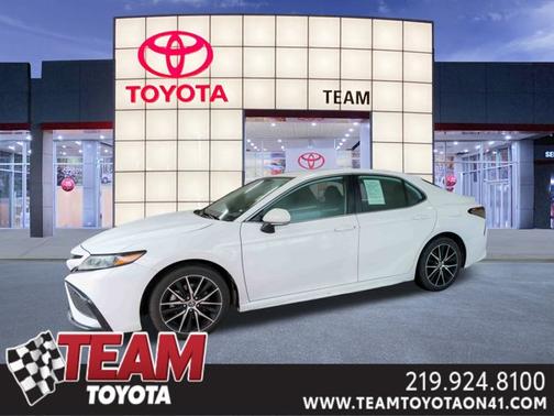 2023 Toyota Camry SE