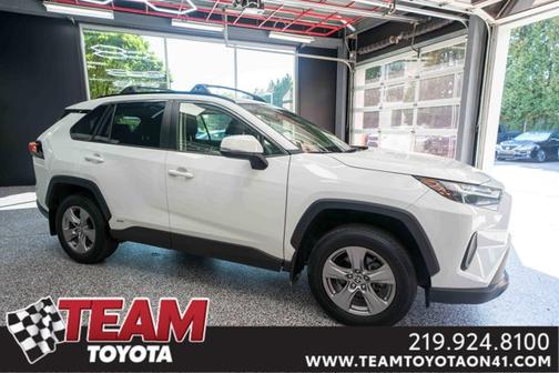 2023 Toyota RAV4 Hybrid XLE