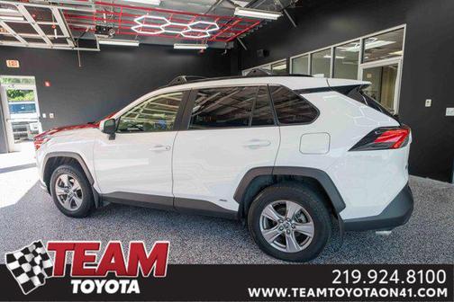 2023 Toyota RAV4 Hybrid XLE