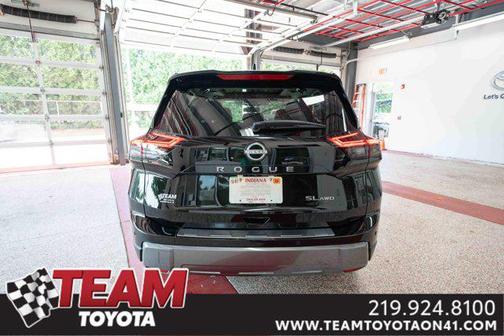 2024 Nissan Rogue SL