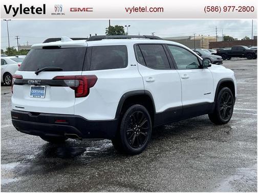 2023 GMC Acadia SLE