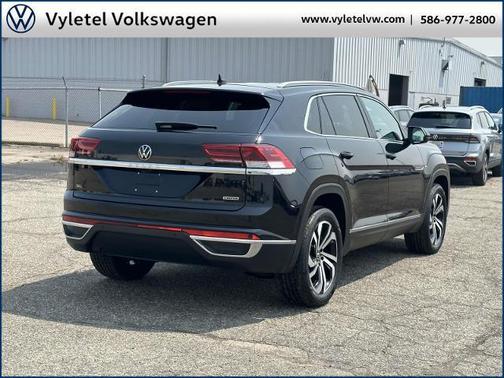 2022 Volkswagen Atlas Cross Sport 2.0T SEL