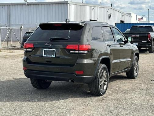 2016 Jeep Grand Cherokee Laredo